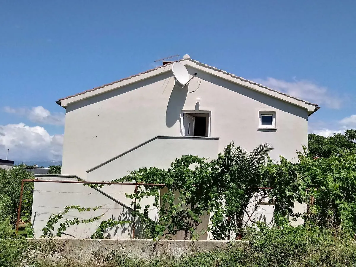 Apartment Galijot Vir 0*,
