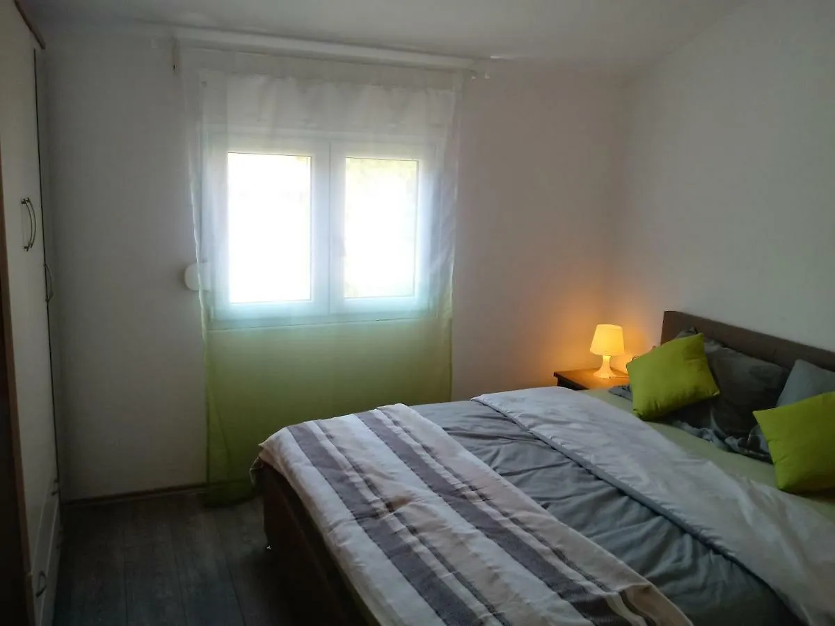 Apartment Galijot Vir Kroatië