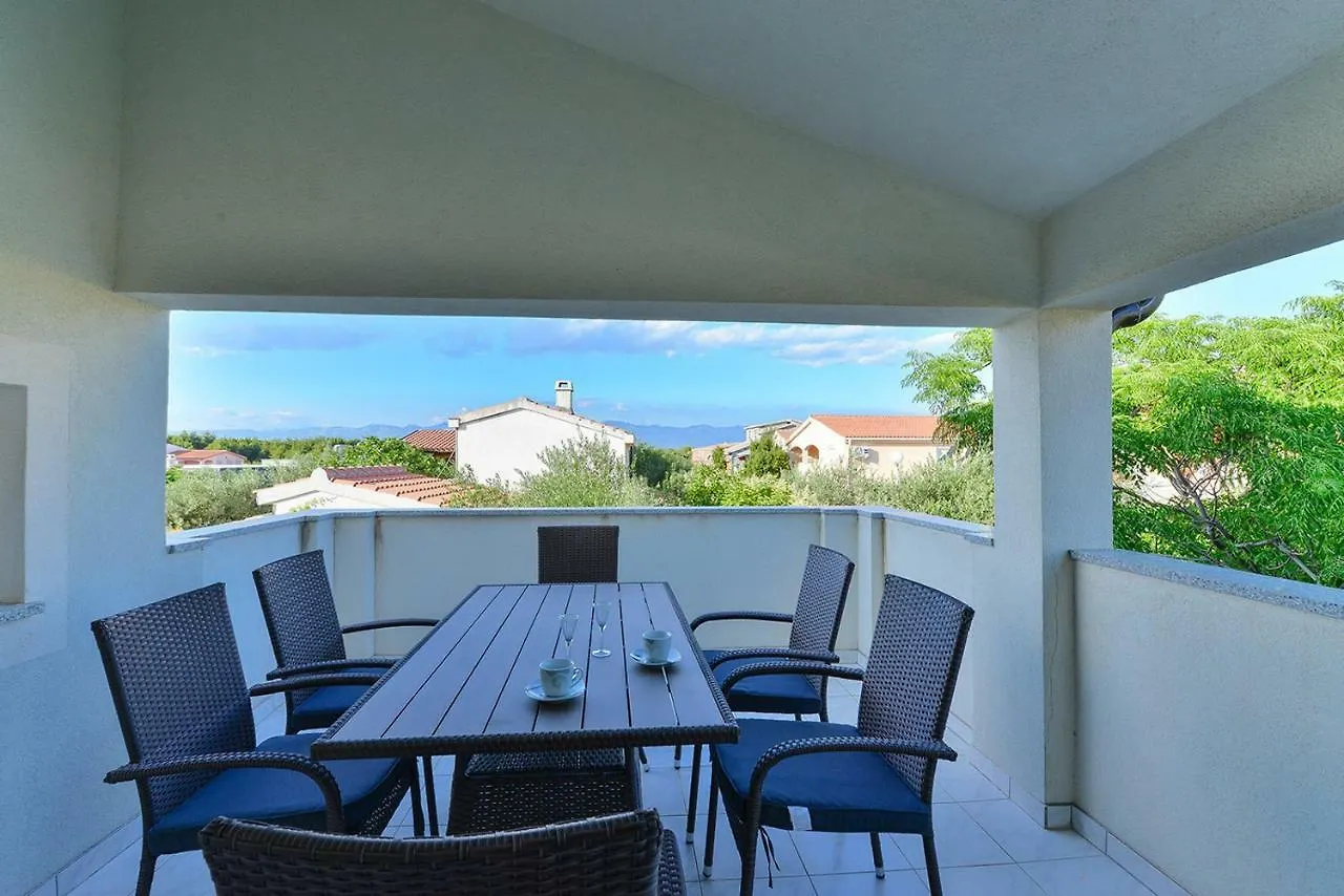 Apartment Galijot Vir Kroatië